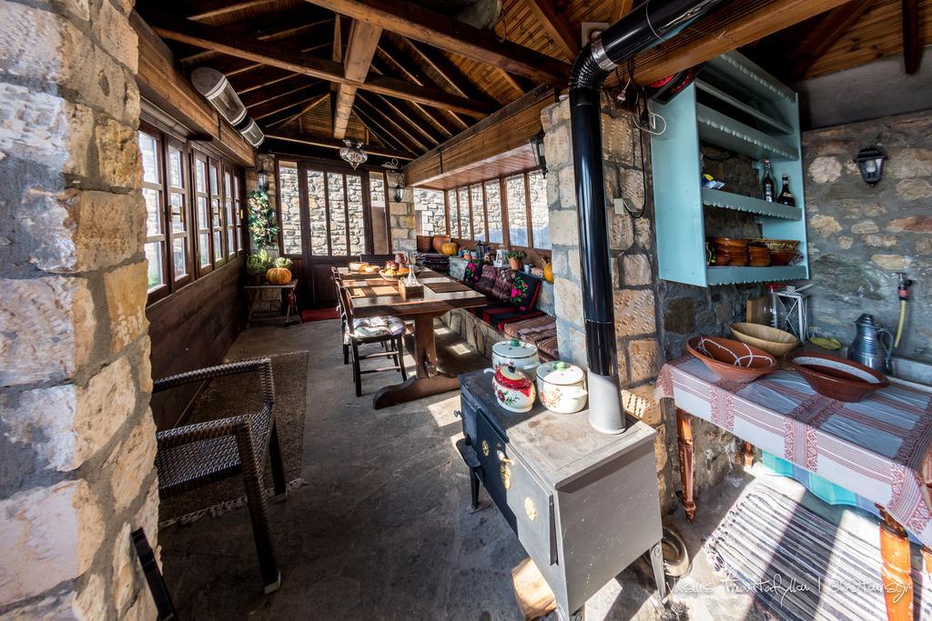 Argyro Guesthouse Nymfaio Ngoại thất bức ảnh